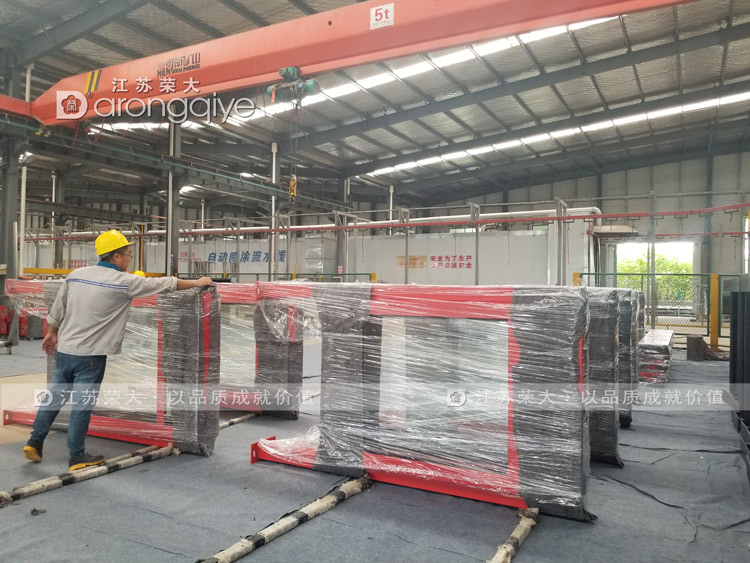 山東簡約公交候車亭發貨圖二