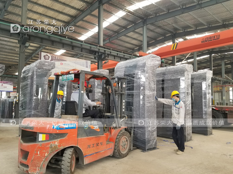 第二批四川省公交候車亭發貨圖二