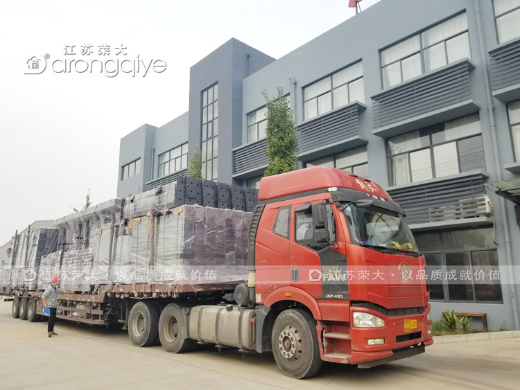 第二批四川省公交候車亭發貨圖三