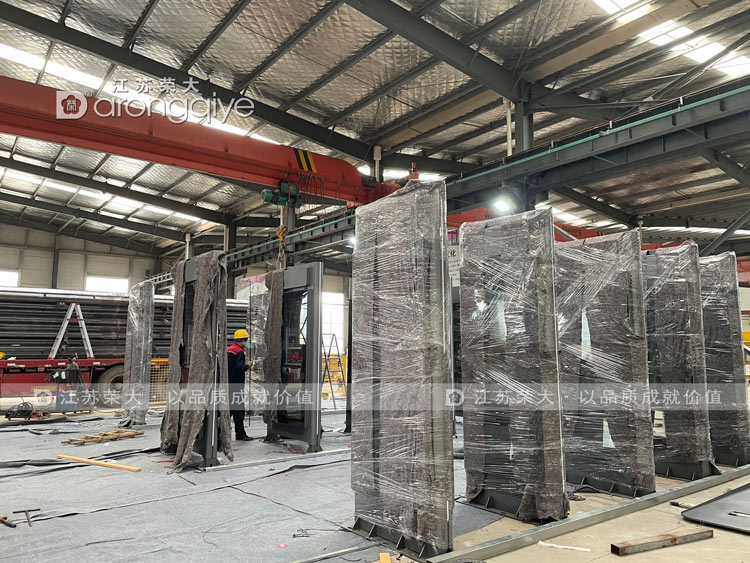 廣西智能候車亭發貨圖四